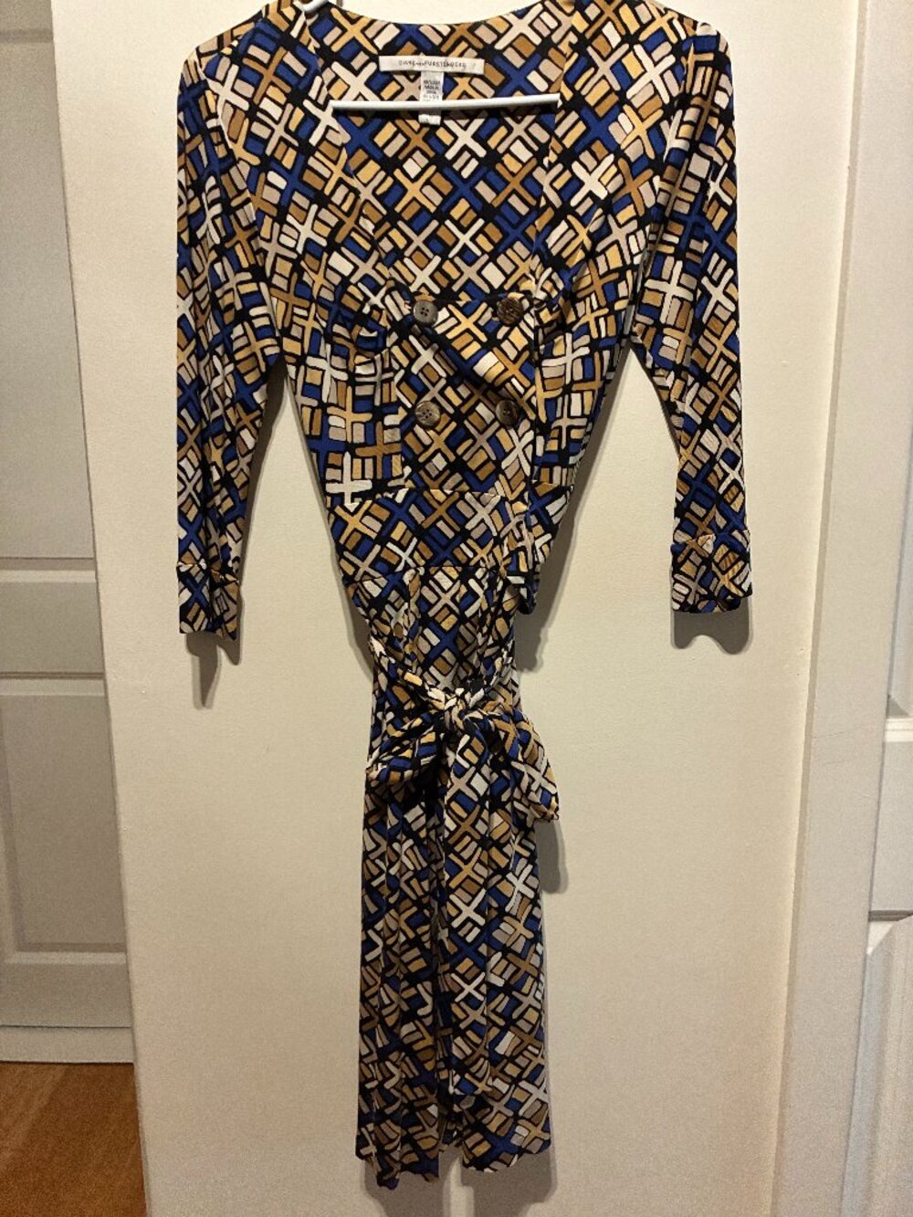 Diane von Furstenberg Geometric Print Wrap Dress Size 6